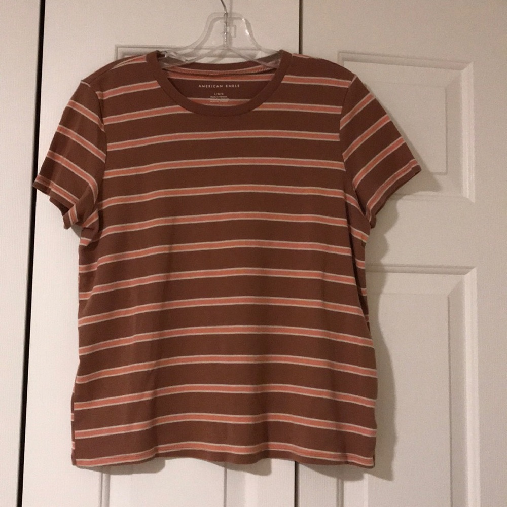 American Eagle short sleeve shirt